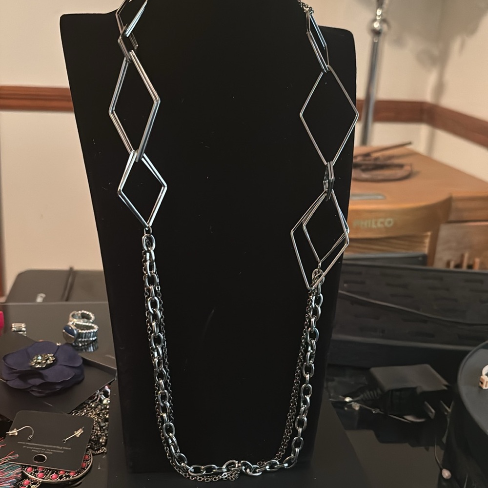 Set Geometric Silver Necklace